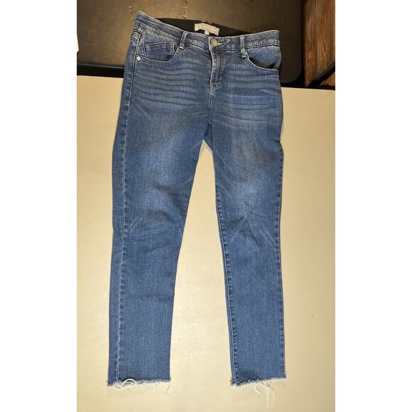 Wit & Wisdom Jeans Women’s Size 4 Blue Frayed Bottoms Stretch Waist - Picture 1 of 8